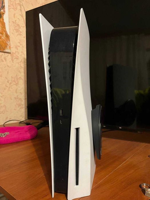PlayStation 5 ULTRA HD Продаю!