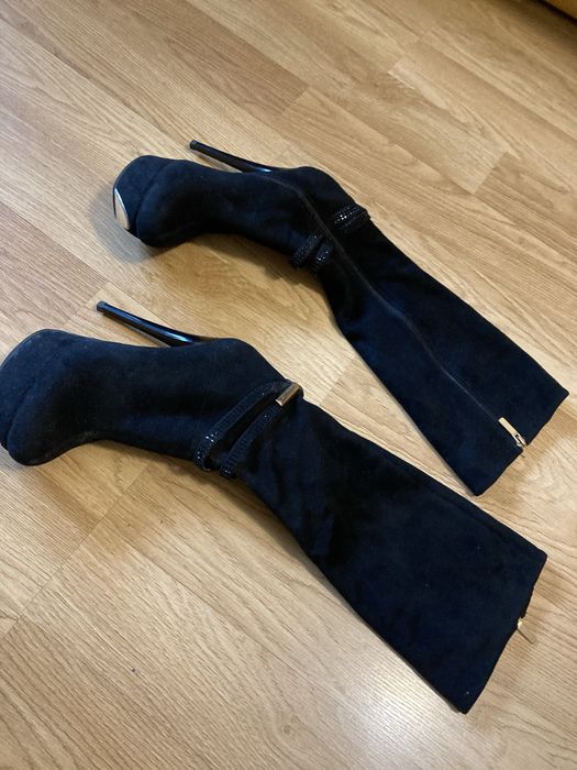 Подарок женщин и девушек