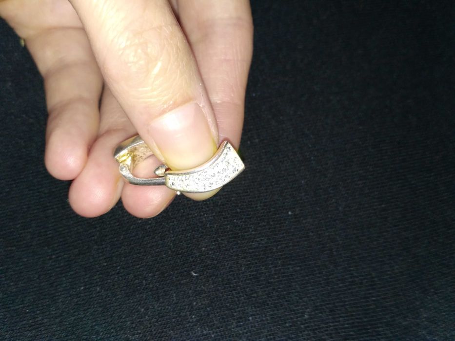 Продам серебряные серьги и кольцо
