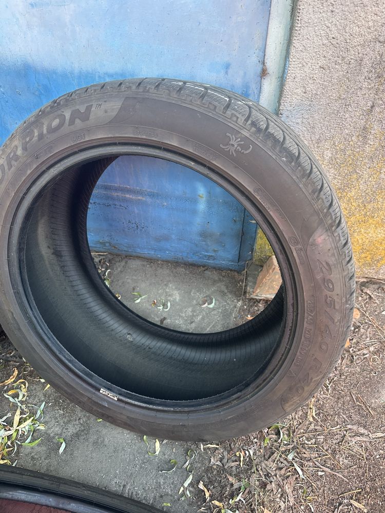 Opony zimowe 20 Pirelli Scorpion Porsche Macan