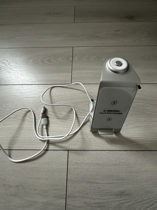 Sprzedam ładowarka indukcyjna bezprzewodowa  3w1