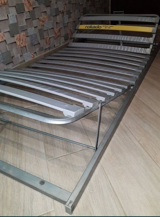 Продам Ламелі В гарному стані 190×90