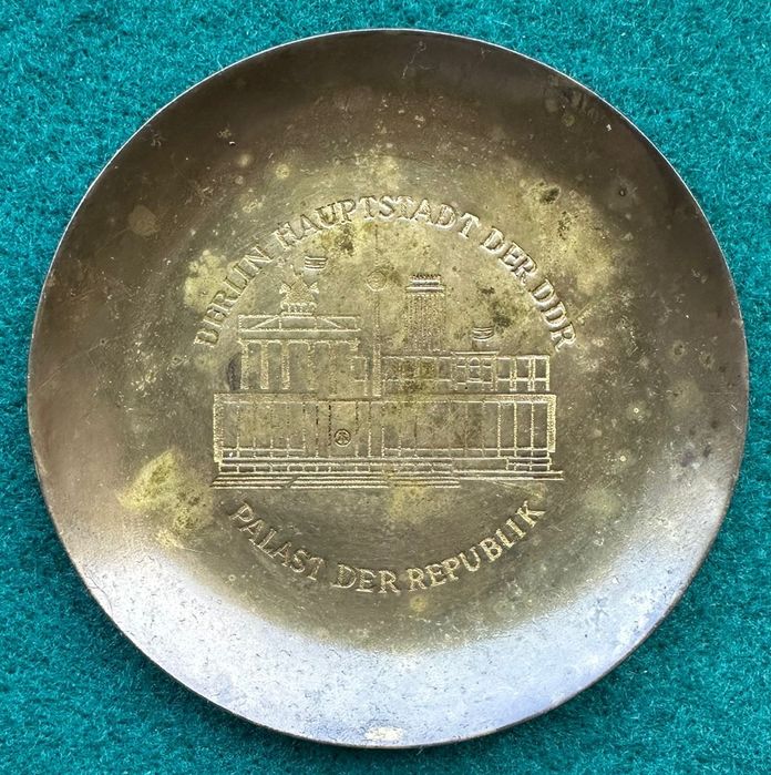 Cinzeiro em bronze antiga Alemanha RDA,