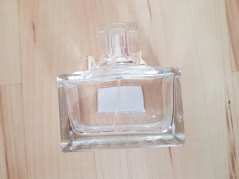 Flakon butelka z resztką perfum Miss Dior Eau De Perfum 100 ml
