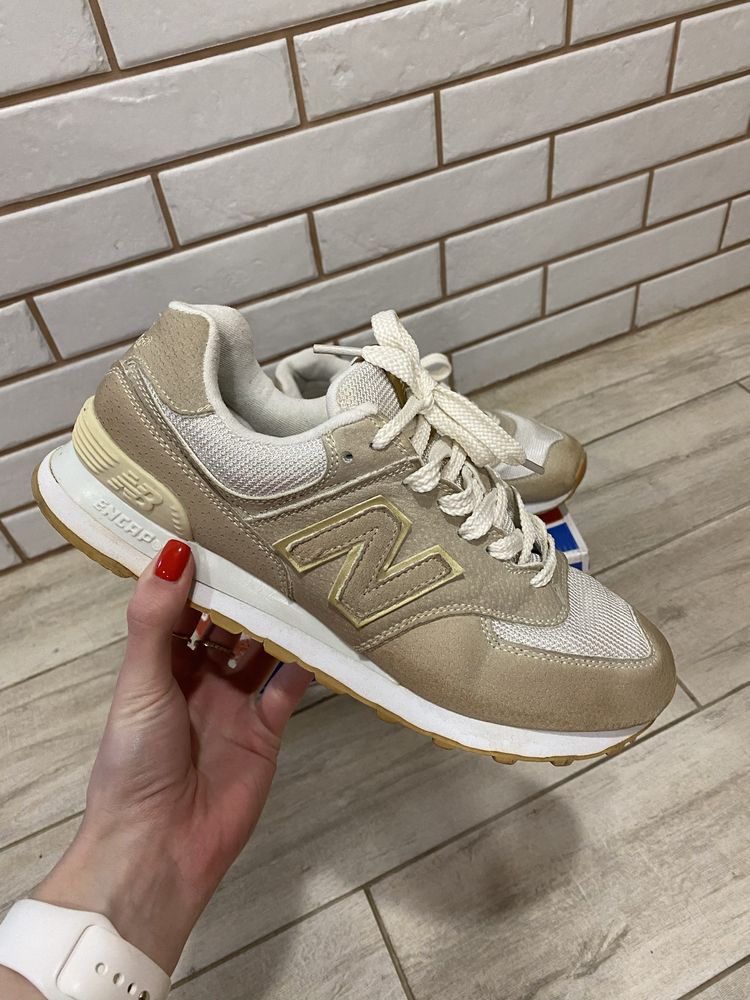 Кросівки new balance