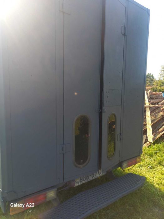 Вагончик будка прицеп