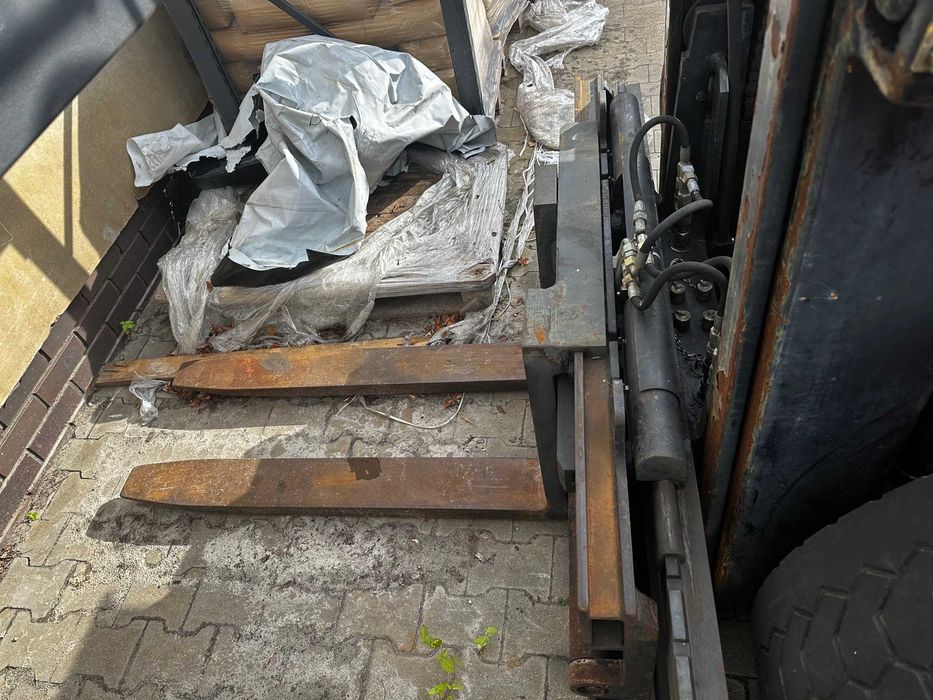 Wózek widłowy terenowy Manitou msi40