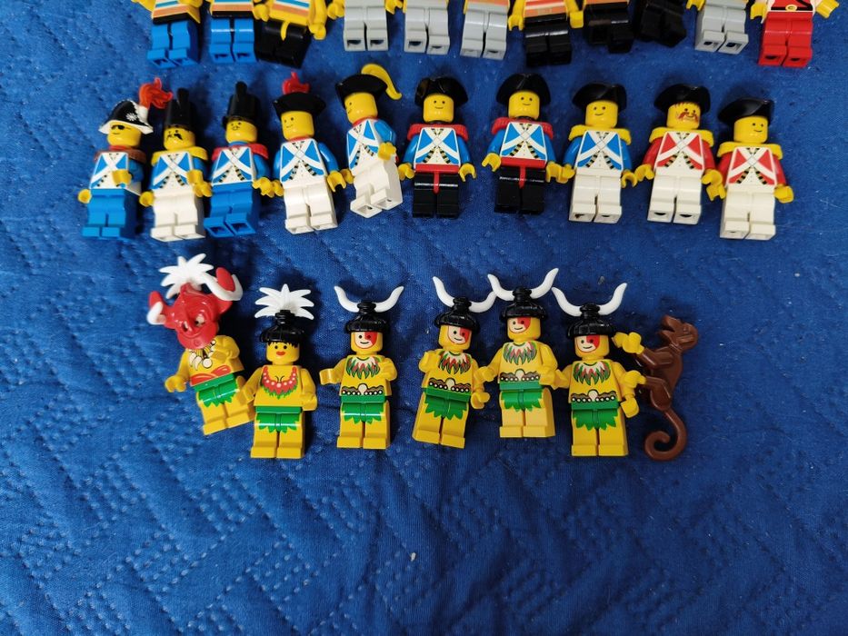 Mega duży zestaw figurek LEGO Piraci z lat dziewiedziesiatych