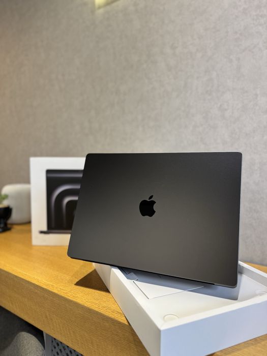 Apple MacBook Pro 16’ 2024 M4 Pro 24/512Gb Space Black (MX2X3)