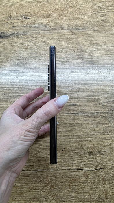Продам Samsung s23ultra