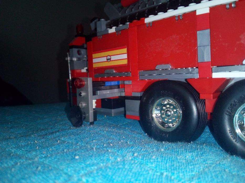 Camião dos bombeiros de lego(oportunidade)