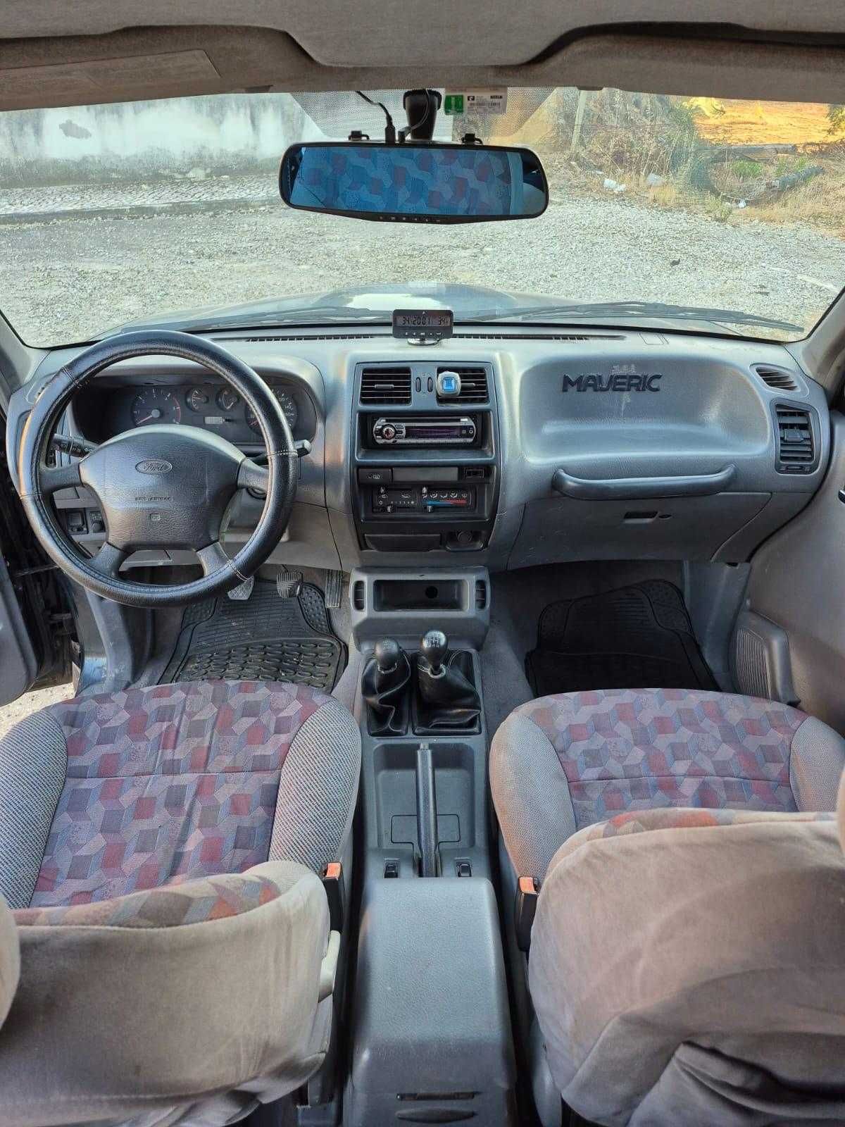 Ford Maverick 2.7 TDI 125cv -  7 lugares