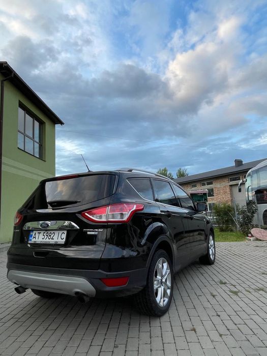 Продам форд ескейп