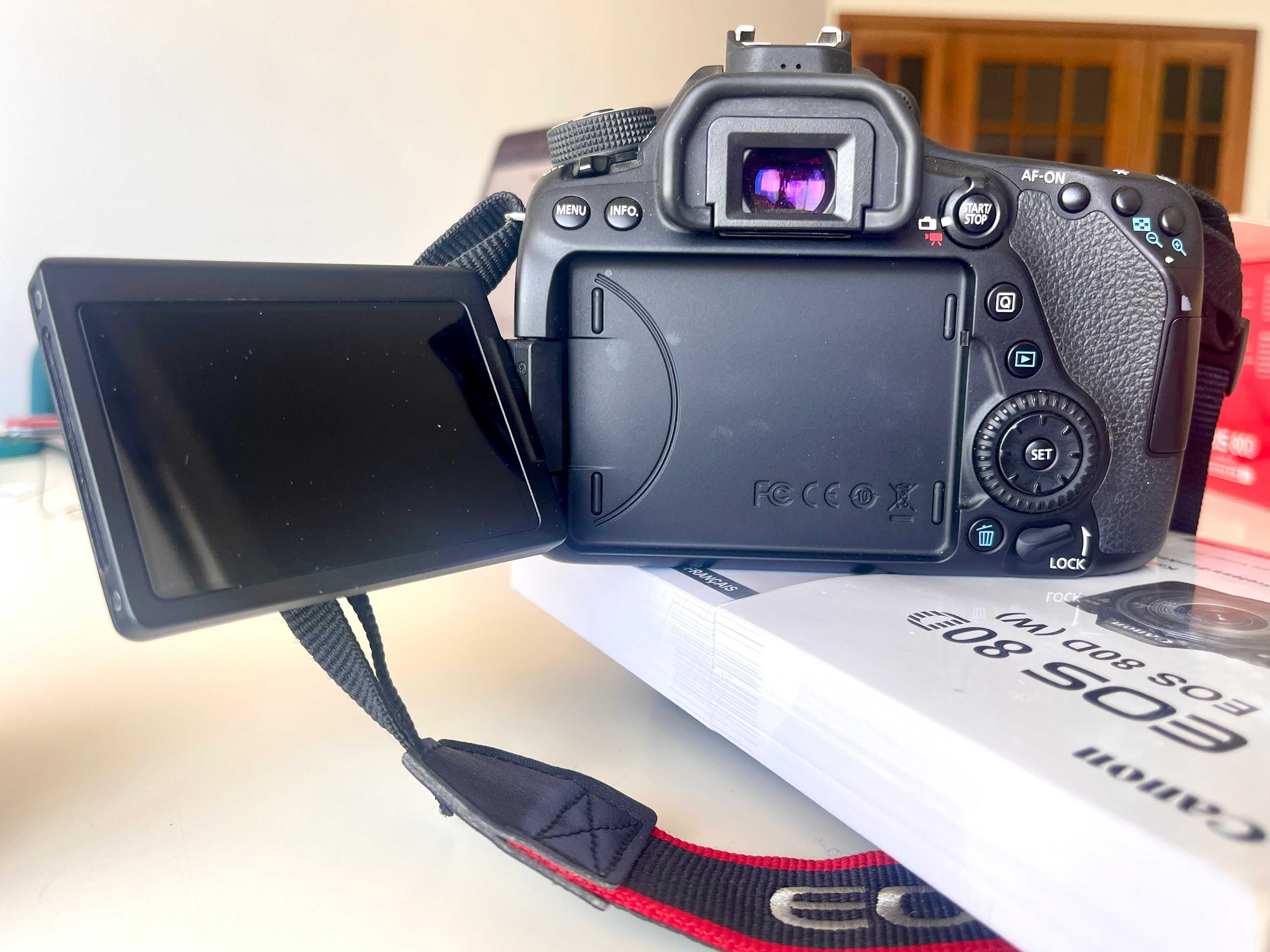 Canon 80D (menos de 3.000 disparos) – impecáve