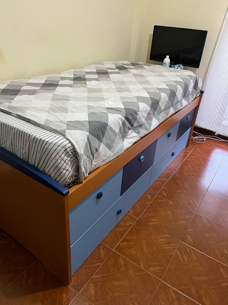 Cama Dupla com arrumacao