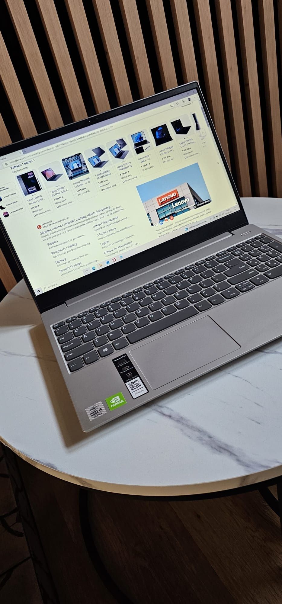 Sprzedam laptopa