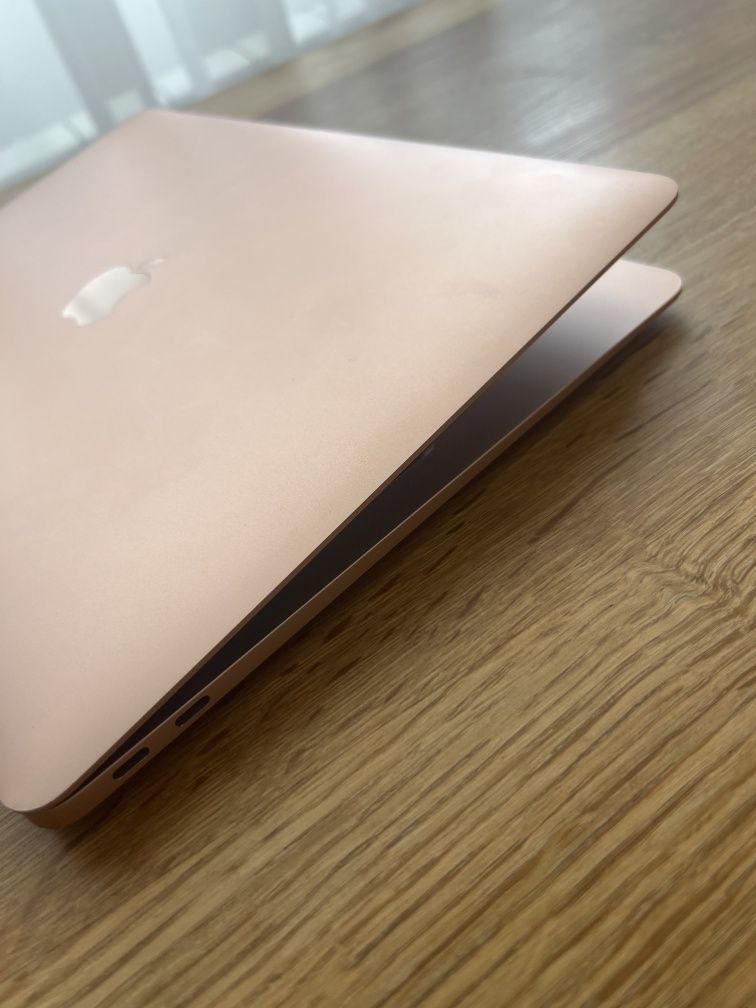 Macbook air M1 2020 8/256