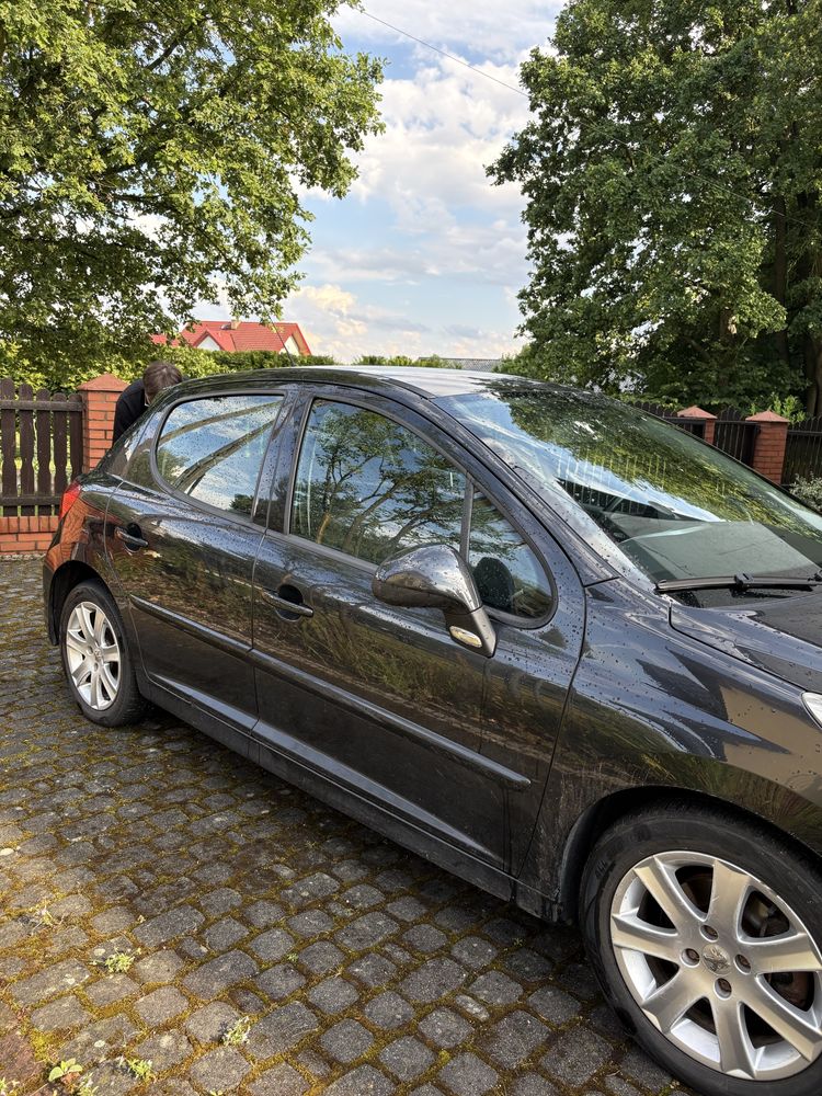 Peugeot 207 1.6 HDI