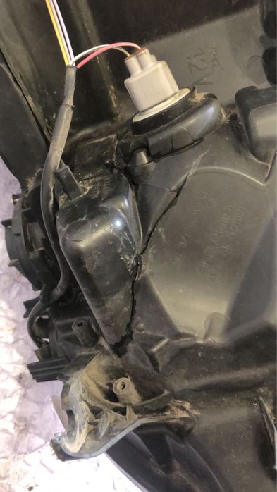 Продам фару,фара toyota rav4 19-23 full led