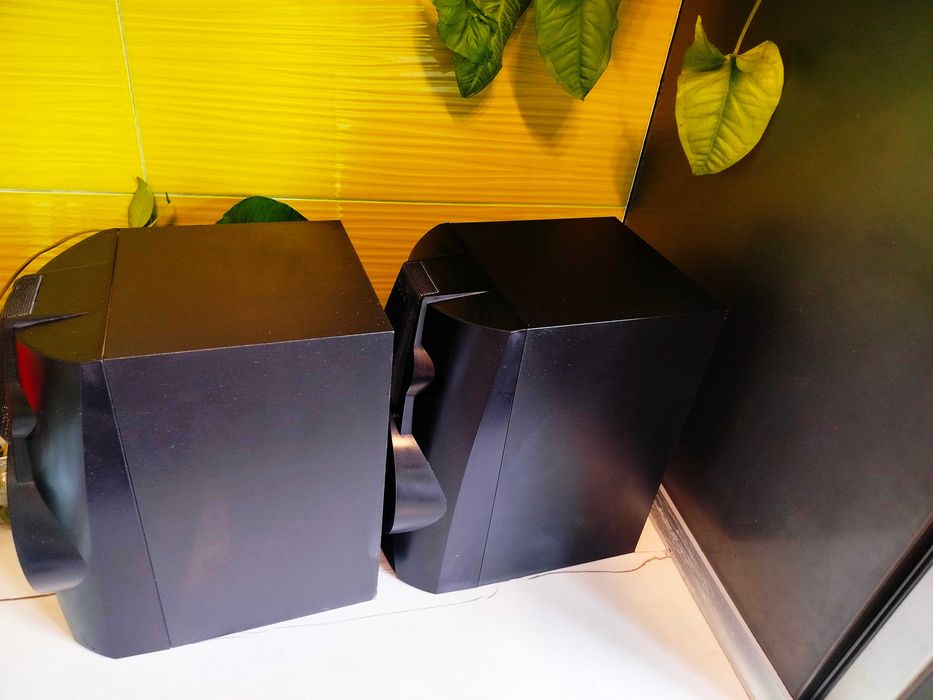 sprzedam kolumny Sony spora moc 100W/6ohm