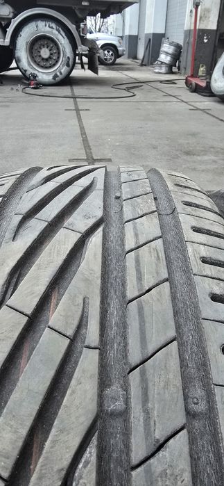 Komplet Uniroyal Rainsport 225/45 17"