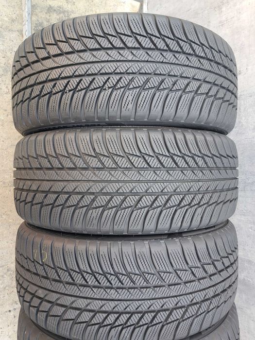 Резина зимова, 7.5мм, Bridgestone Blizzak LM001 MO 225\45 R18