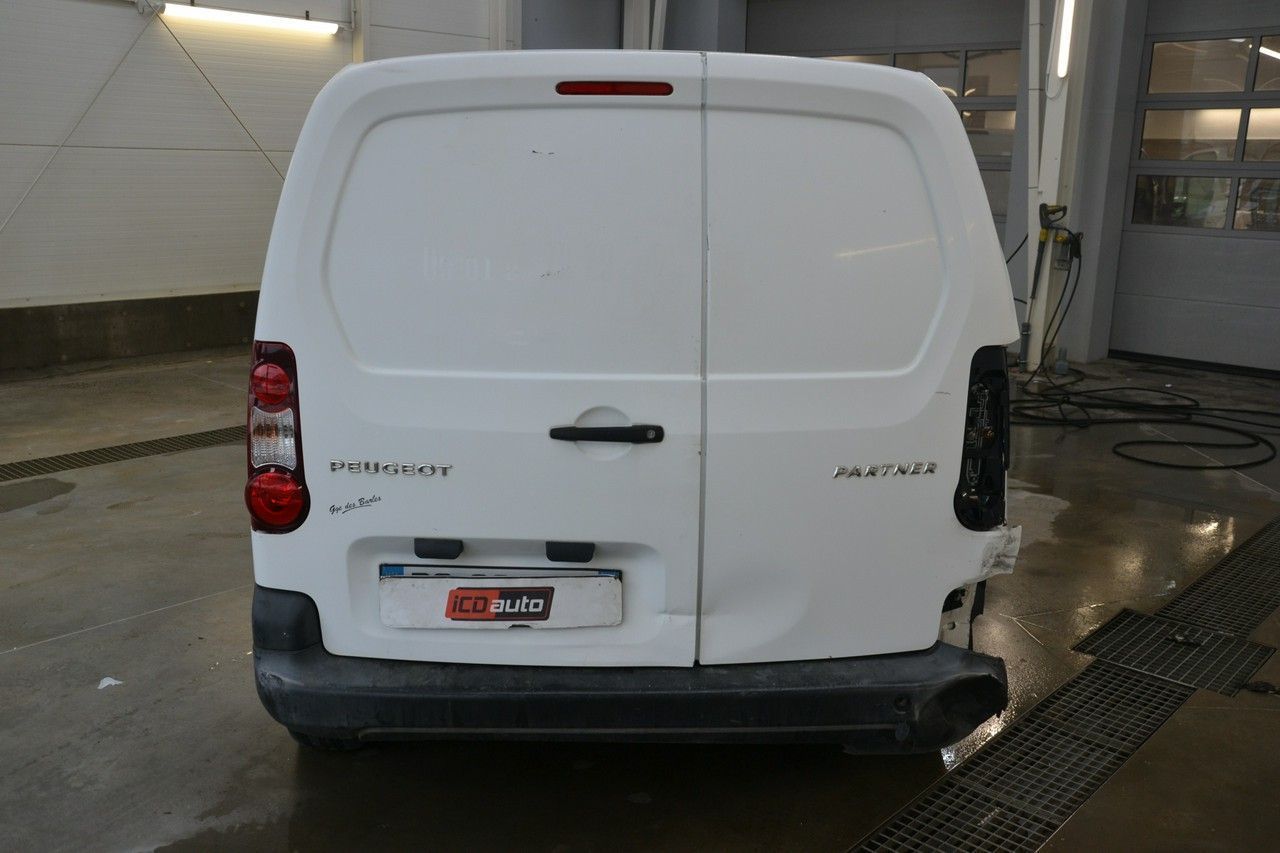 Peugeot Partner  1,6 hdi 90 ps* niskie spalanie * klimatyzacja * ICDauto