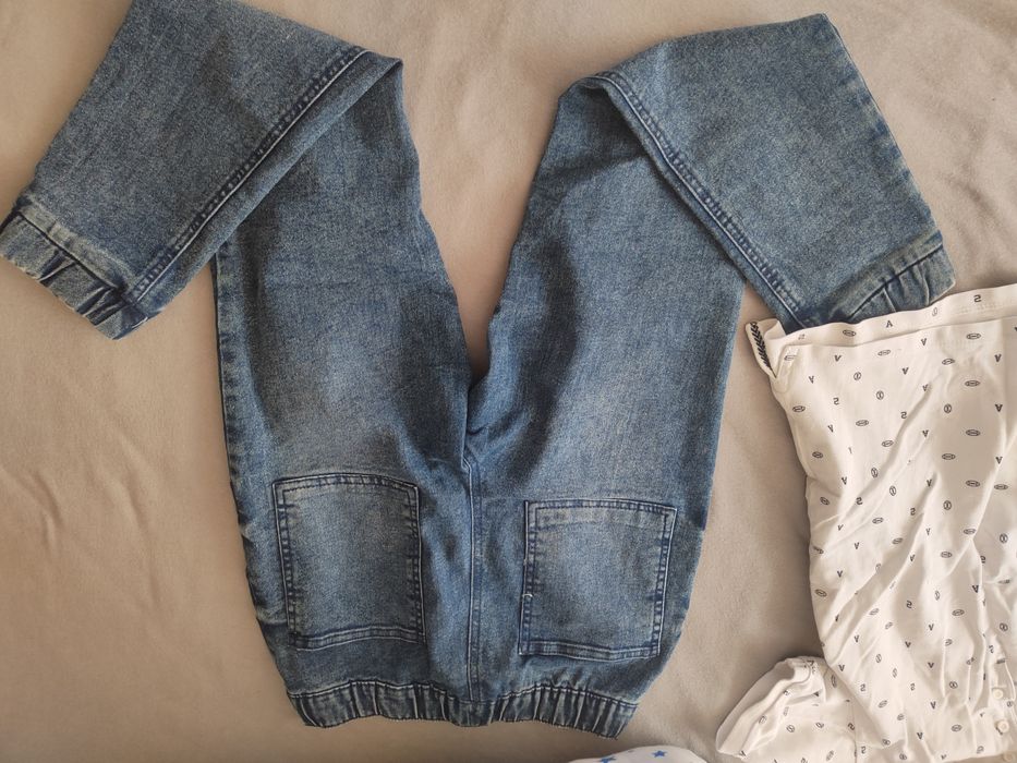 Strój na zakończenie roku szkolnego 152 polo+ jeansy