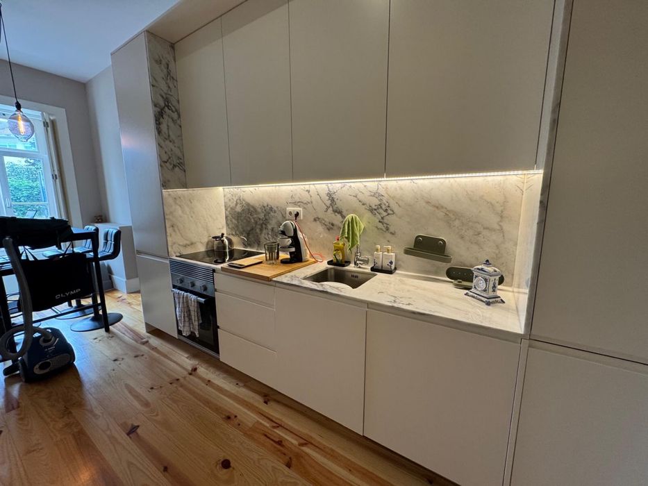 T1 mobilado com jardim