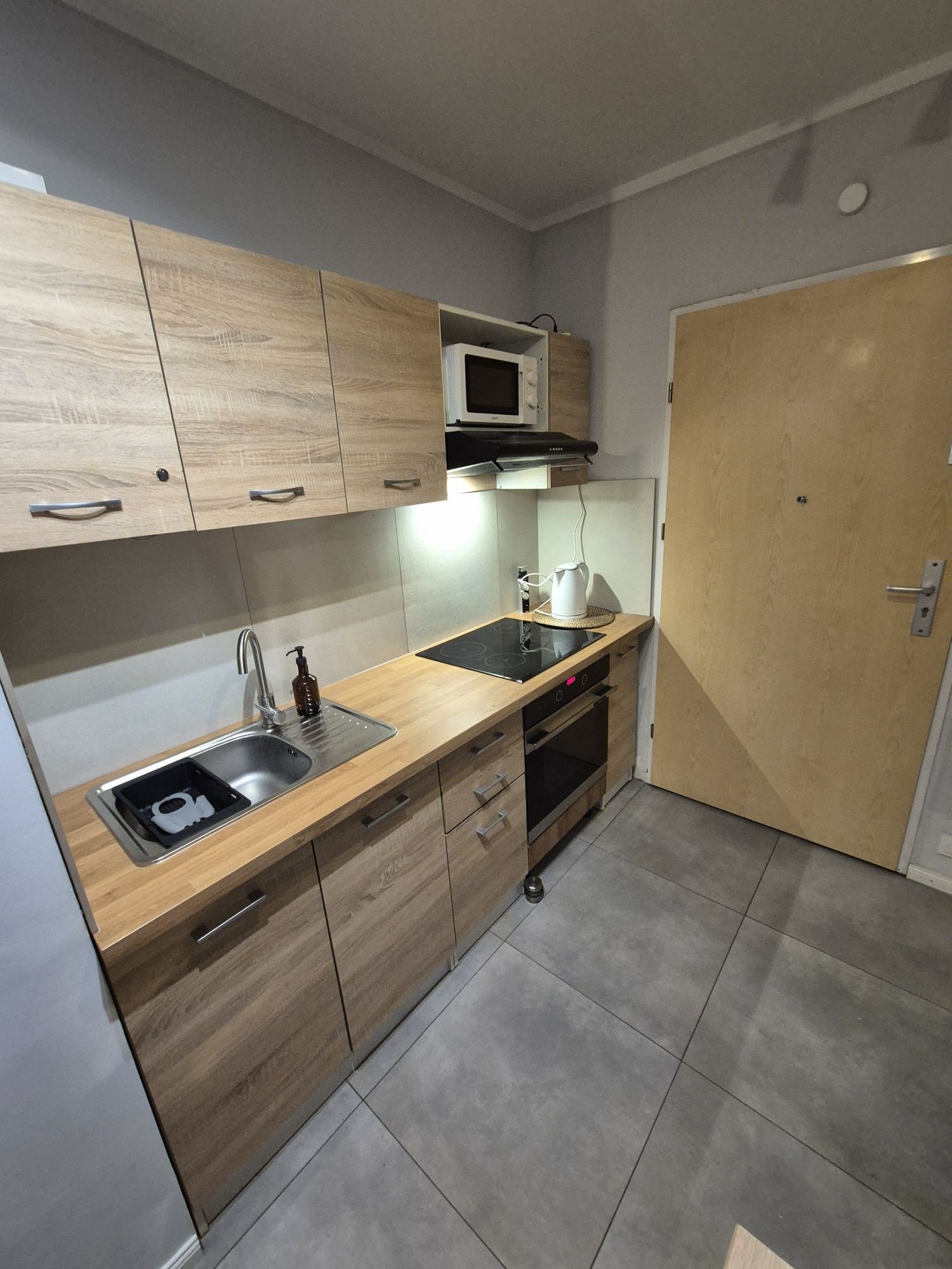 Pokój do wynajęcia blisko UG olivia buisness center