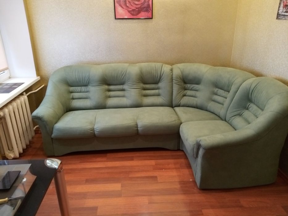 перетяжка та ремонт м'ягких меблів дивана крісла офісні меблі стульця