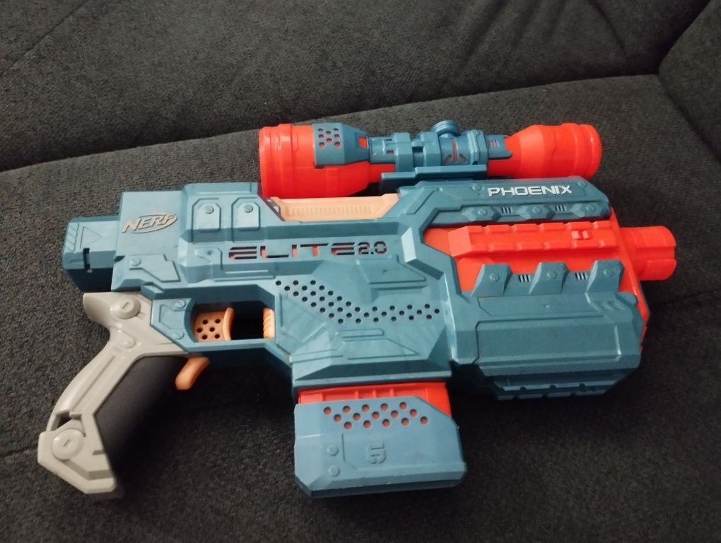 Pistolet NERF automat. Na baterie