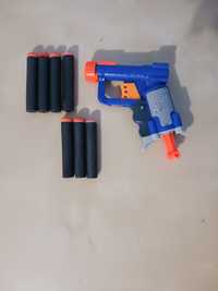 Pistola Nerf + 7 munições