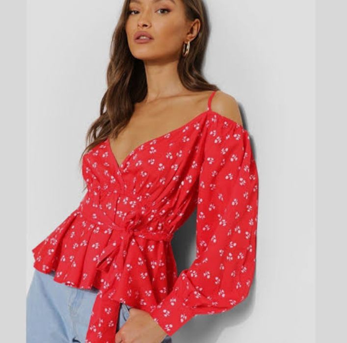 Блузка с баской талия резинка с открытыми плечами L-XL Boohoo