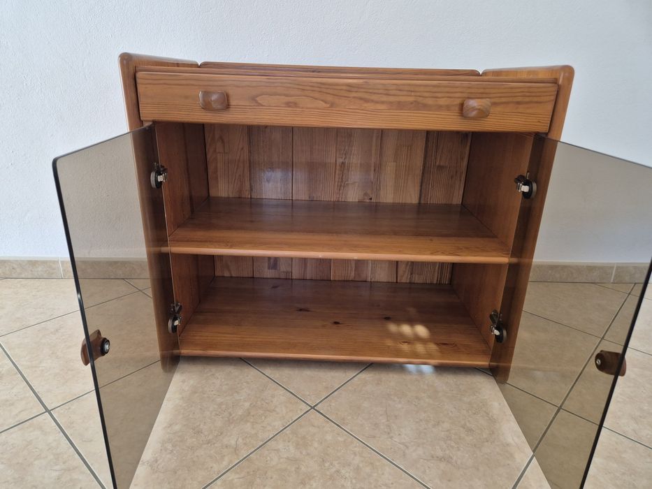 Móvel para tv, marca Cerne