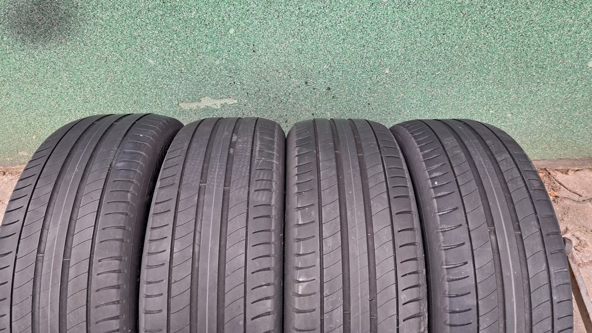 Opony letnie [ 4 sztuki ] 215/55 R17 Michelin