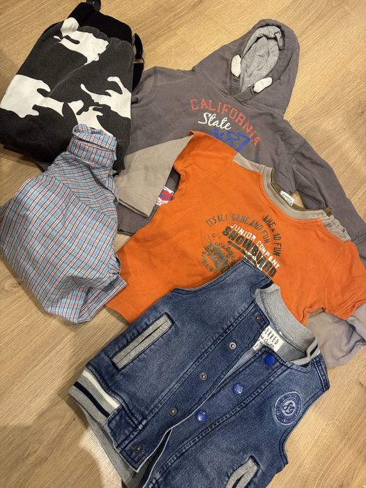 9 міс-2роки віддам одяг 110 куртка