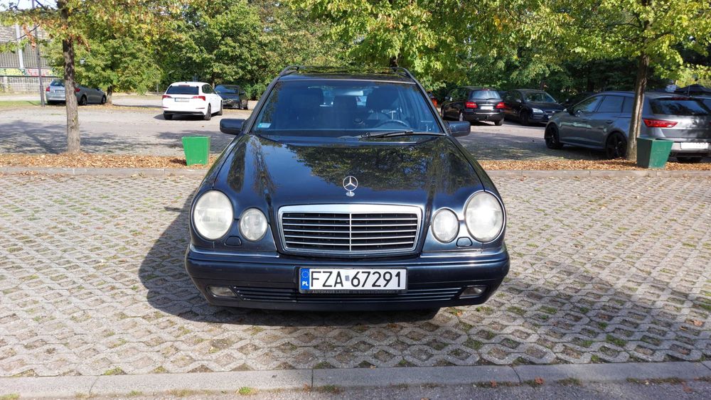 Mercedes W210 3.2 LPG 225KM 4matic Klimatronic