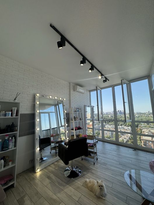 Оренда кабінету або робочого місця для майстрів