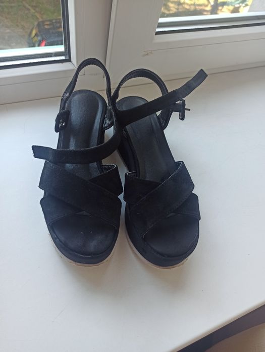 Продам жіночі босоніжки, 36 розмір