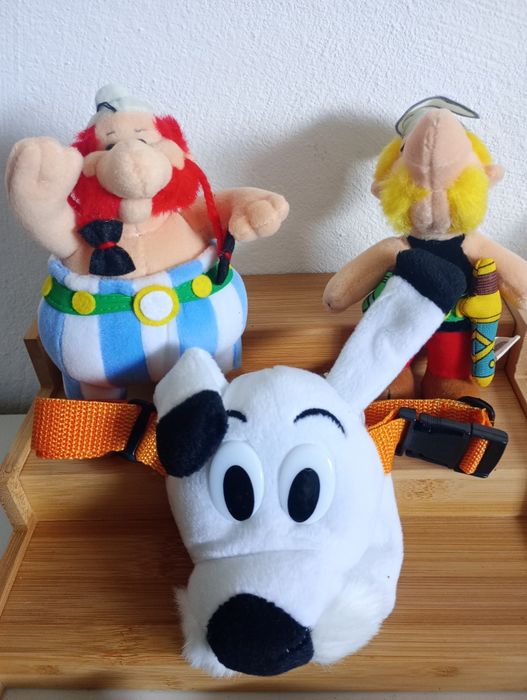 Zestaw zabawek z Kinder niespodzianki z serii Asterix