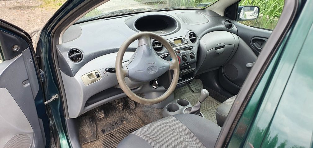 Toyota Yaris 1.0