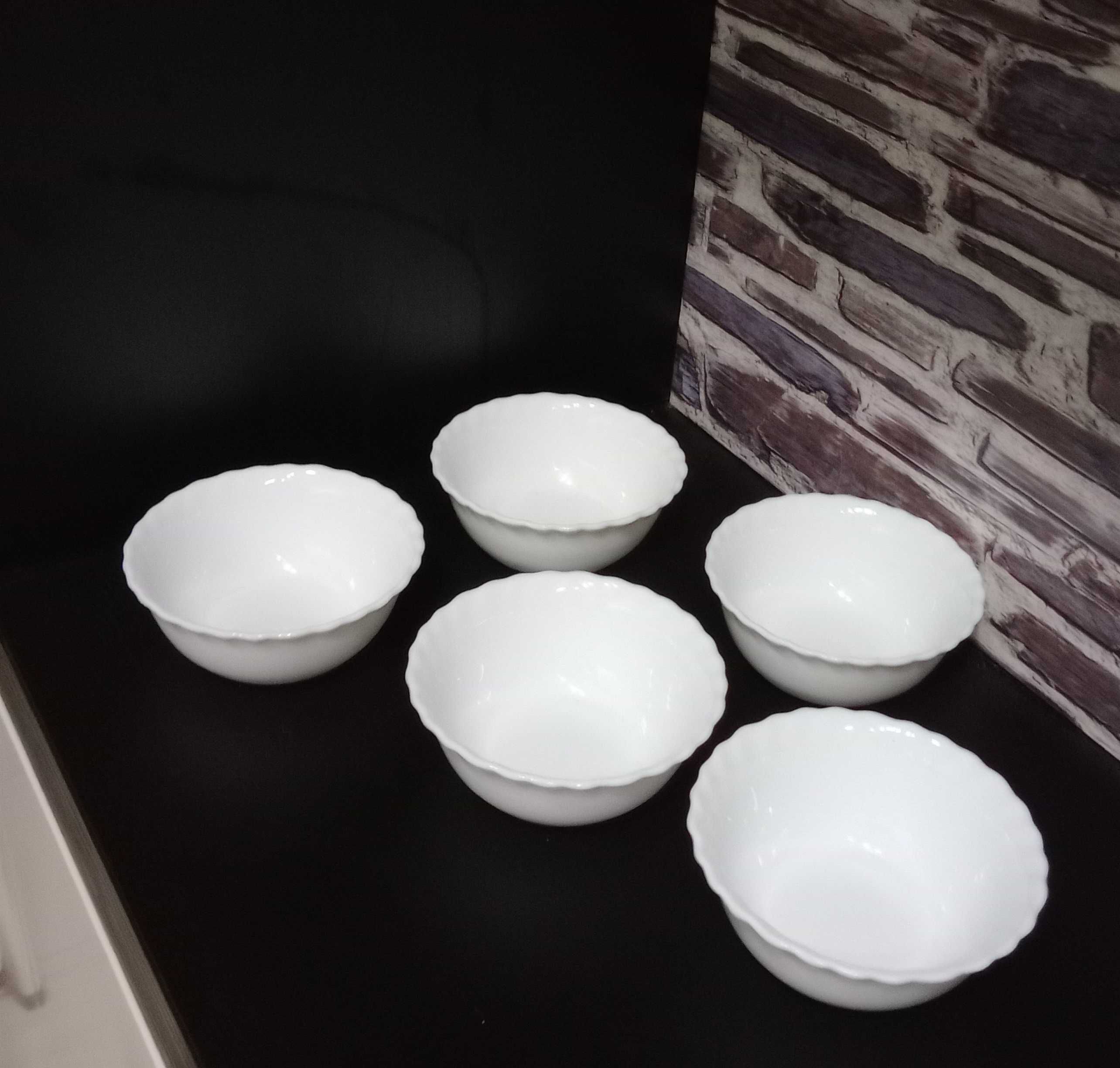 Conjunto de 5 tigelas, brancas, cerâmica vidrada - Oferta portes