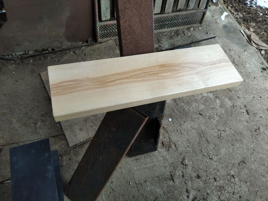 Schody nowoczesne do samodzieln przygotowania, Profil, trepy jesionowe