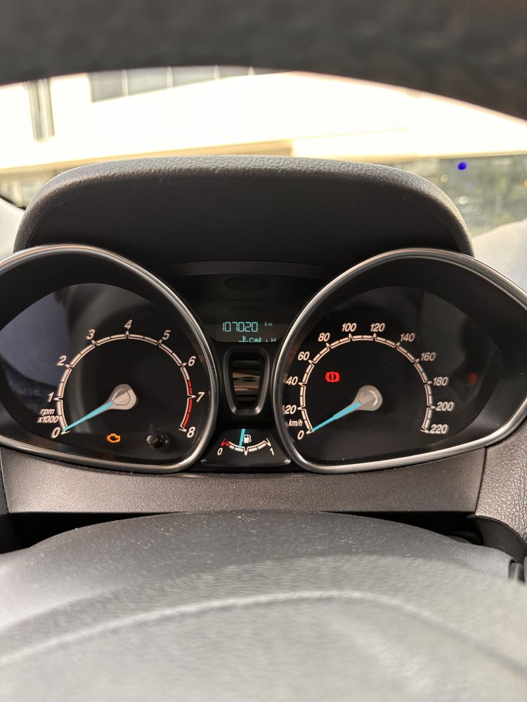 Ford Tourneo Courier 1.0 ecoboost