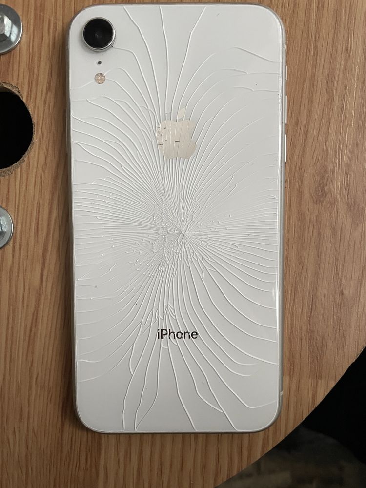 Iphone Xr б/у СРОЧНО!!!