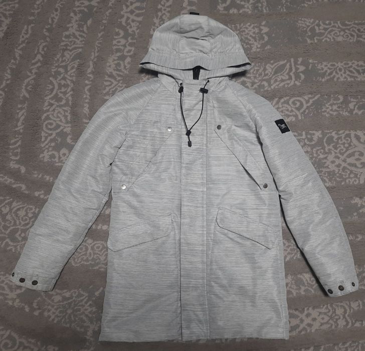 Продам  куртку Staff