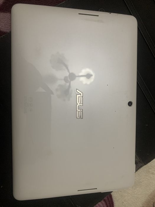 Планшет ASUS K00F, з дефектом (фото 3)