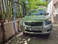 Toyota avensis t25 рестайлінг.