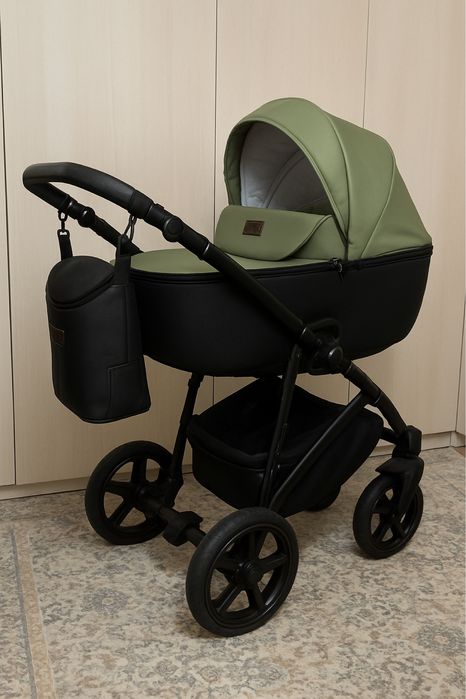 Дитяча коляска 2в1 Classic Victoria Gold оливка-чорний, екошкіра